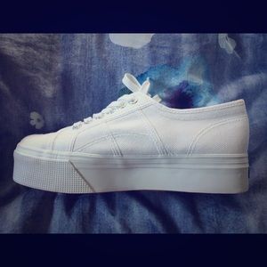 Superga Women’s 2790 ACOTW sneakers